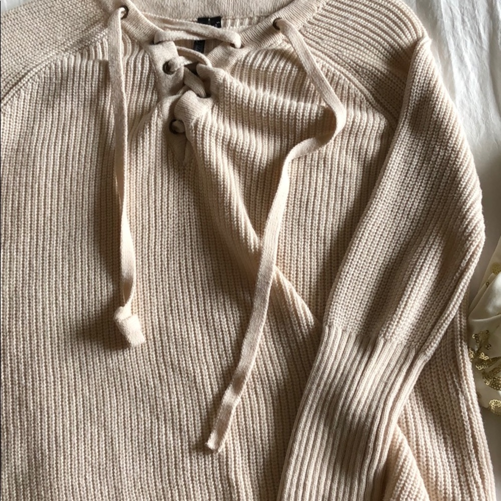 White knitted sweater